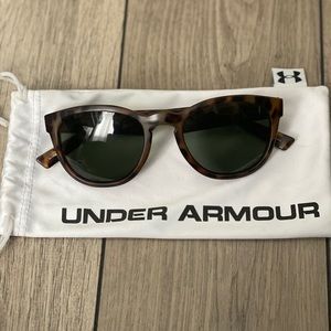 Used once under Armour print sunglasses.